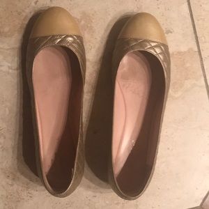 Taryn Rose flats Size 9.5 Gold